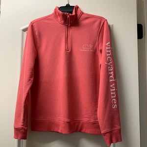 Vineyard Vines woman’s quarter zip sweat shirt